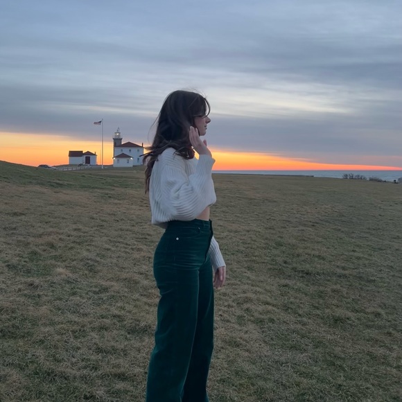 Meet your Posher, Geena - Picture 1 of 1